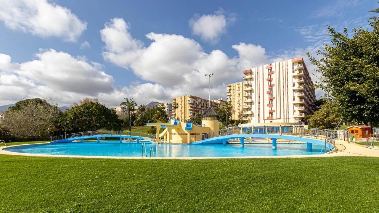 דירה בנאלמדנה 797 Holiday Rentals - Coqueto Piso En Minerva Con La Mejor Piscina
